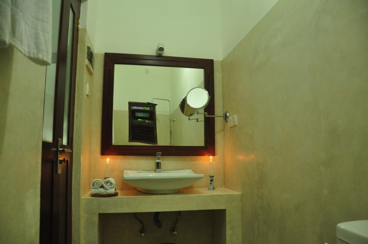 Butterfly Jewel Bed & Breakfast Unawatuna Dış mekan fotoğraf