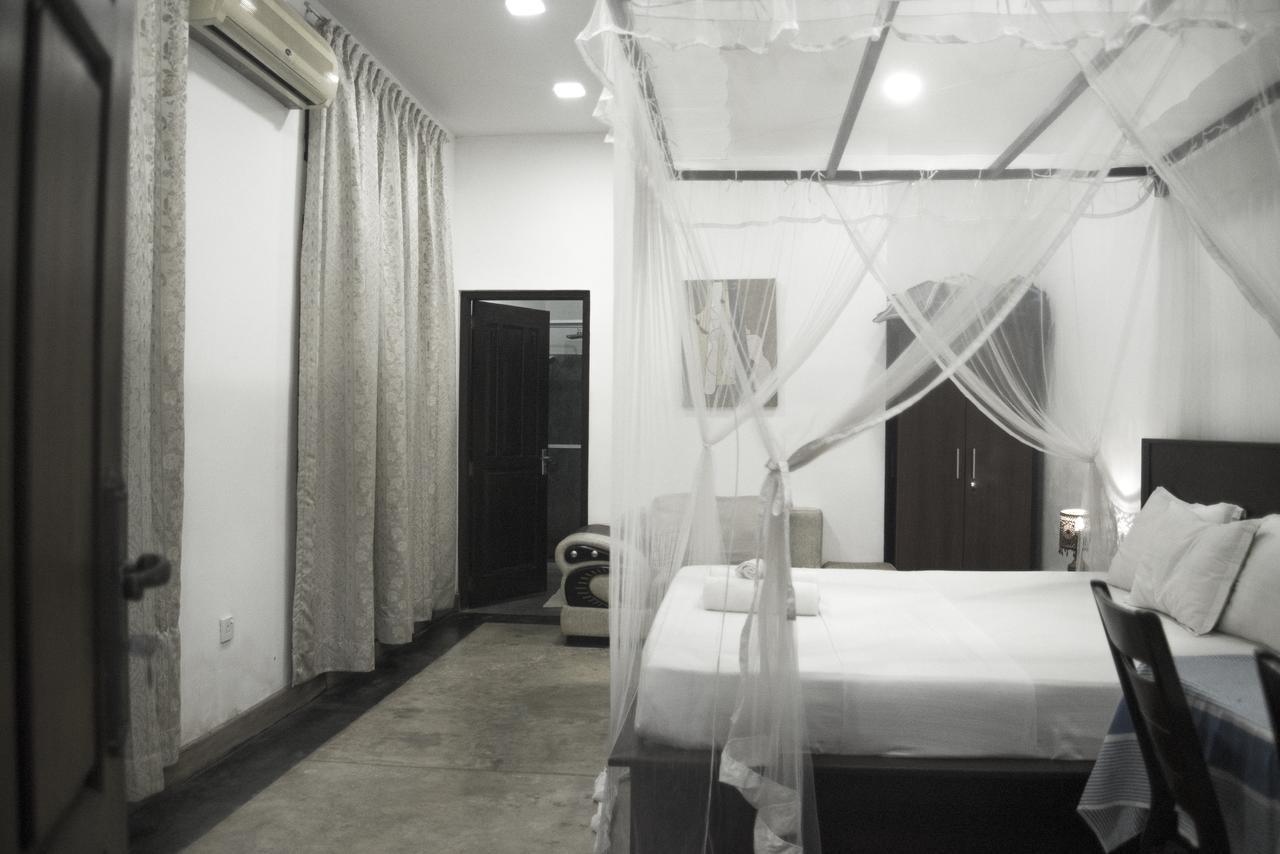 Butterfly Jewel Bed & Breakfast Unawatuna Dış mekan fotoğraf