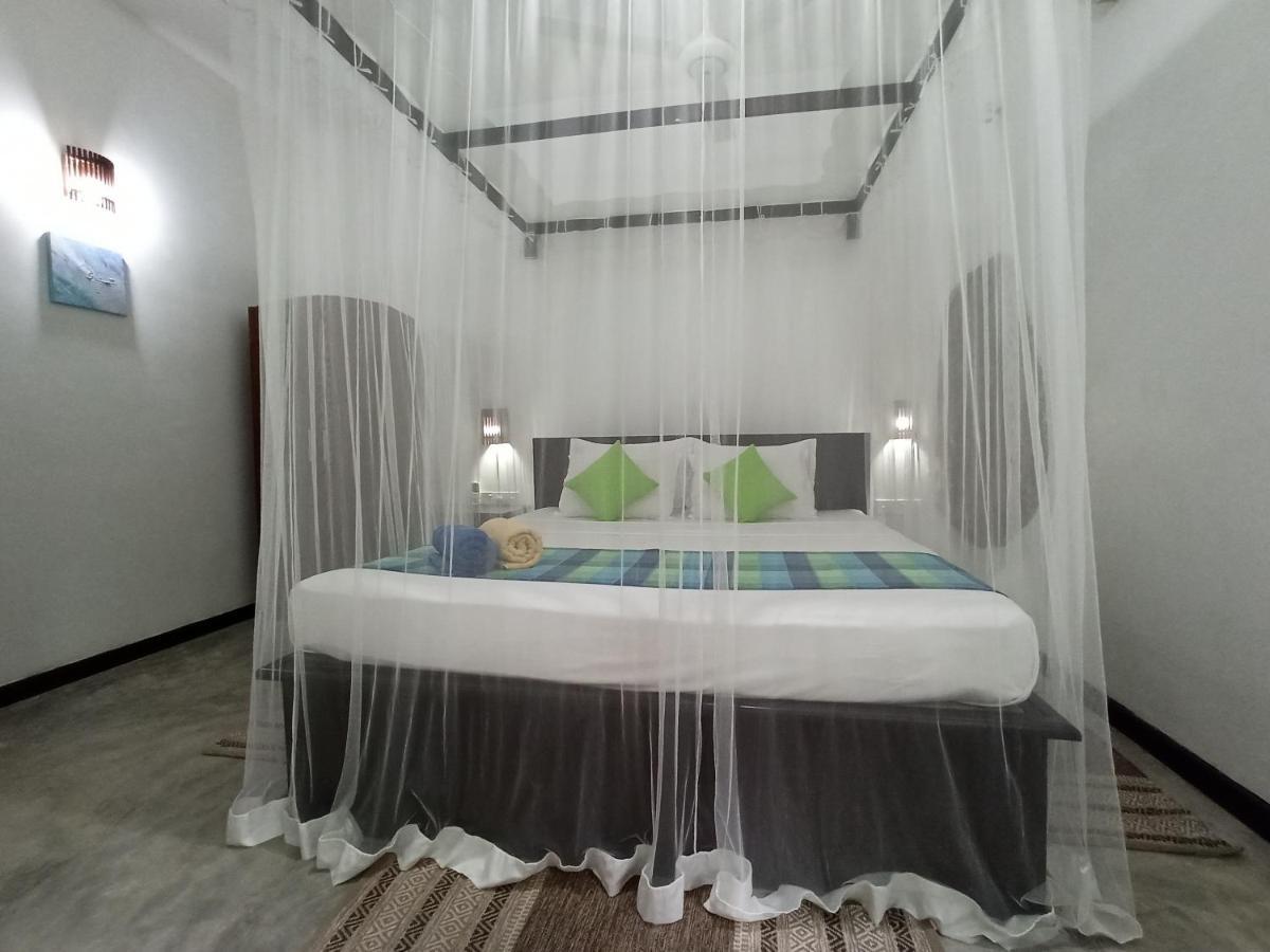 Butterfly Jewel Bed & Breakfast Unawatuna Dış mekan fotoğraf
